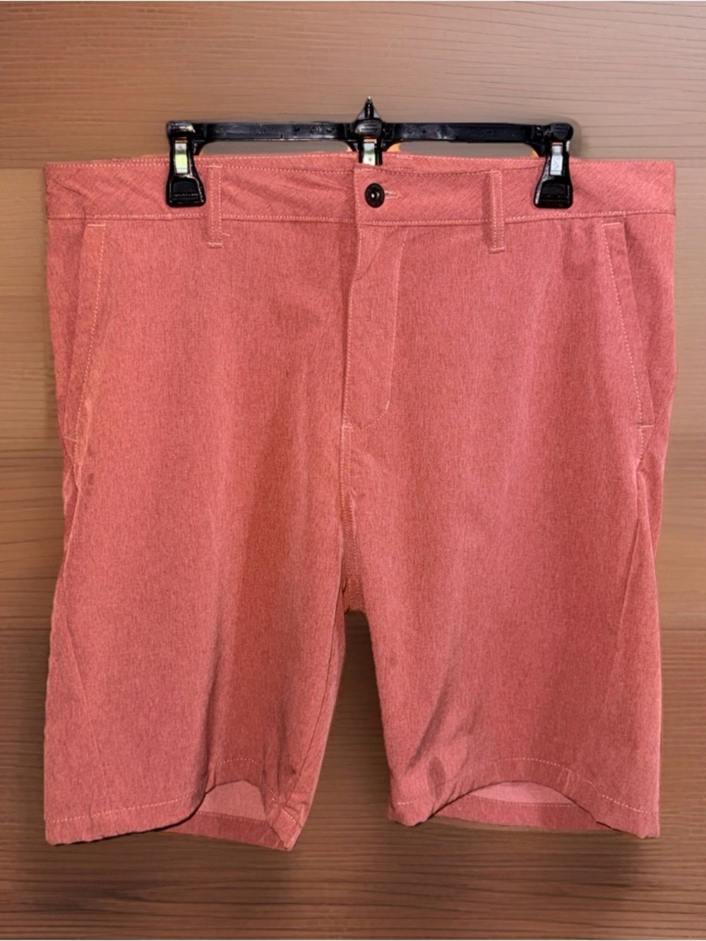 Kenneth Cole Men's Coral Red Heather Shorts 36 EC